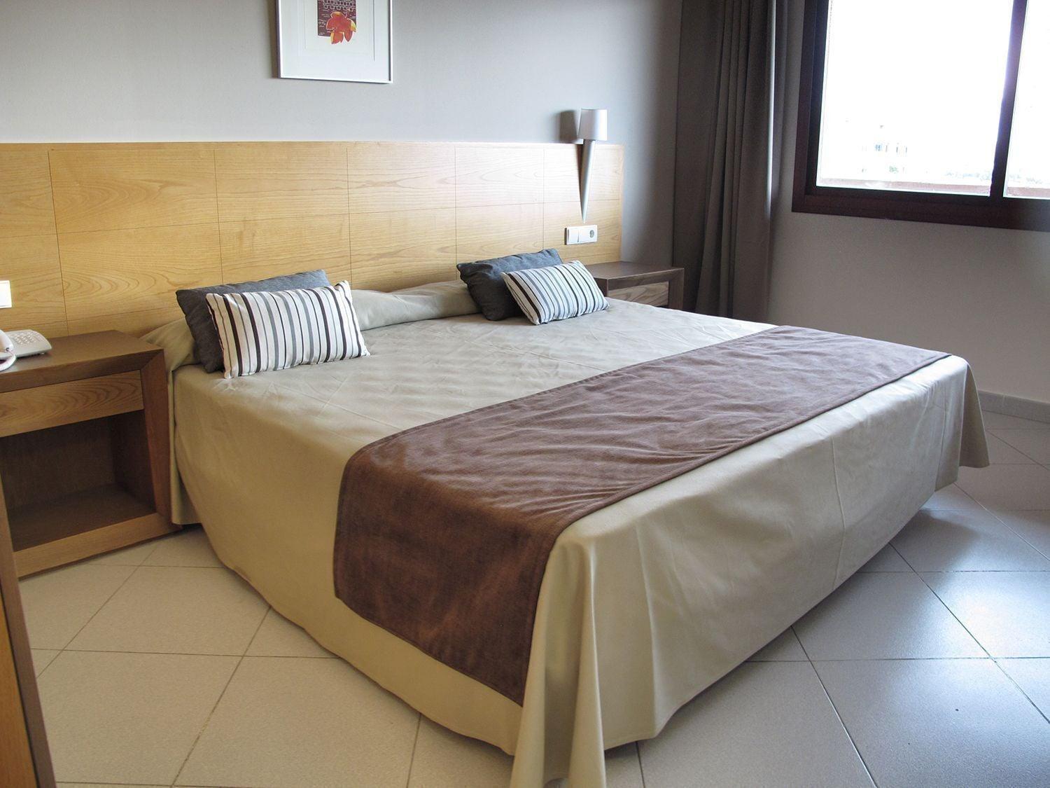 Ohtels Campo De Gibraltar Hotel La Línea de la Concepción Eksteriør billede