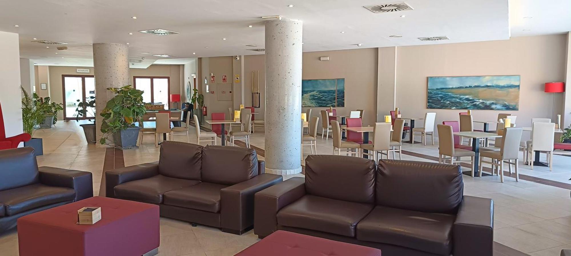 Ohtels Campo De Gibraltar Hotel La Línea de la Concepción Eksteriør billede