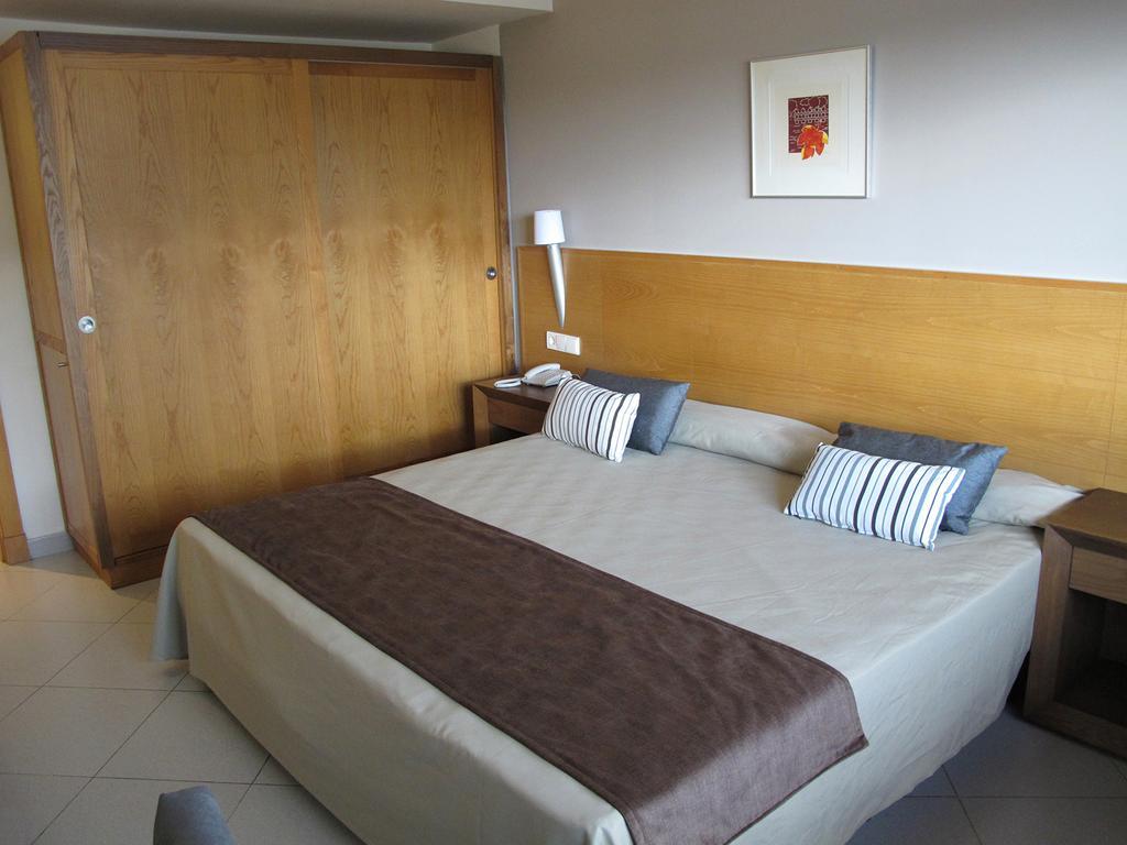 Ohtels Campo De Gibraltar Hotel La Línea de la Concepción Eksteriør billede