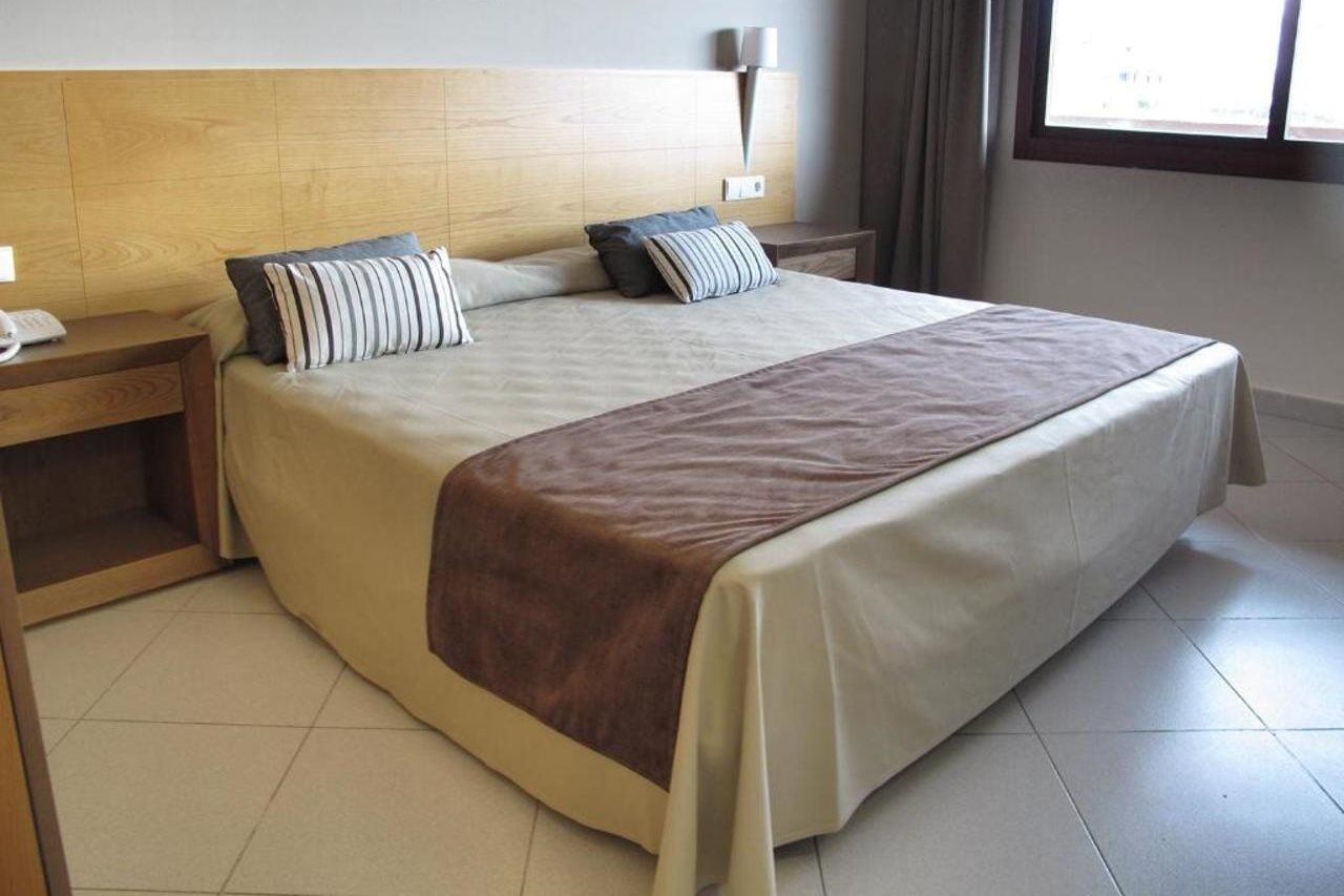 Ohtels Campo De Gibraltar Hotel La Línea de la Concepción Eksteriør billede